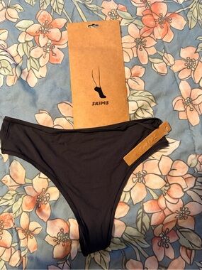 SKIMS Bundle